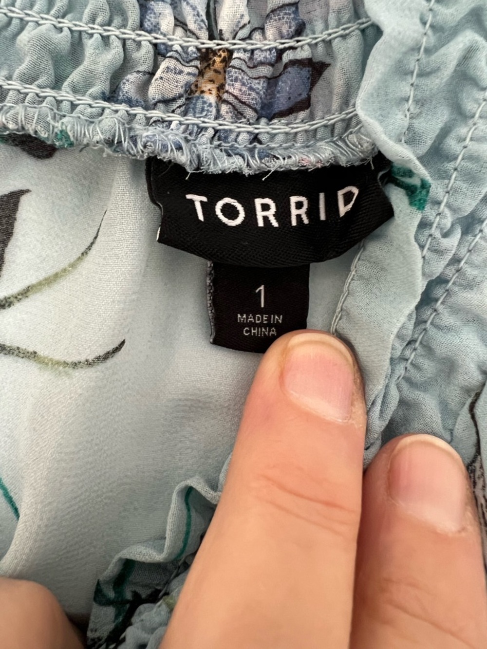 Torrid Chiffon Smocked Turtle Neck Dress light blue floral print Size 1 (14/16) - Picture 5 of 8
